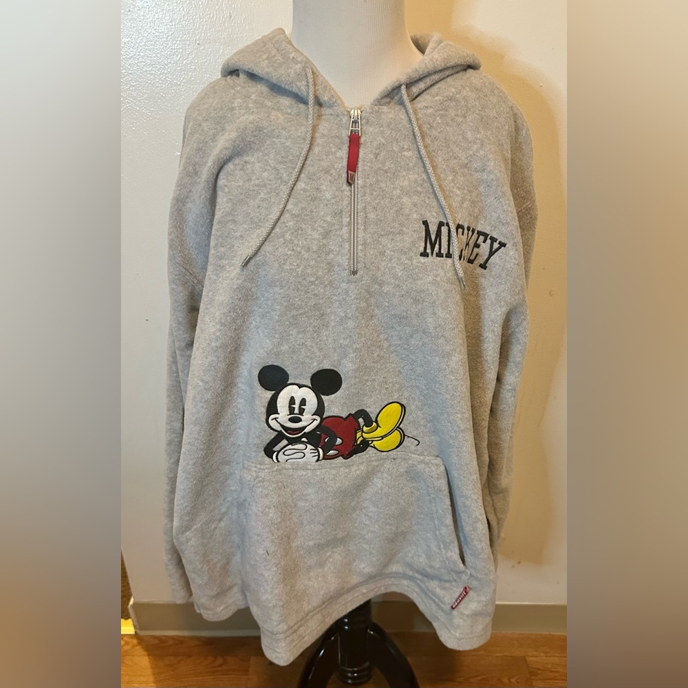 NWT Wonderful World of Disney Mickey Mouse Plus Size Quarter Fleece Pullover 24